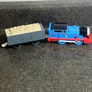 2009 Thomas And Friends Trackmaster Motorized Thomas And Tender